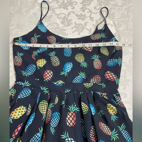 - Anthropologie Hutch Pineapple Print dress size 2 - Picture 9 of 10
